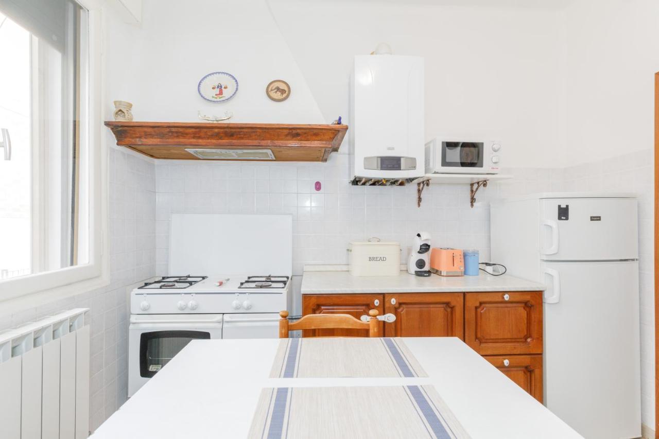 Gozzi House - Comoda Casa - Free Parking - Easy To Venice! เมสเตร ภายนอก รูปภาพ